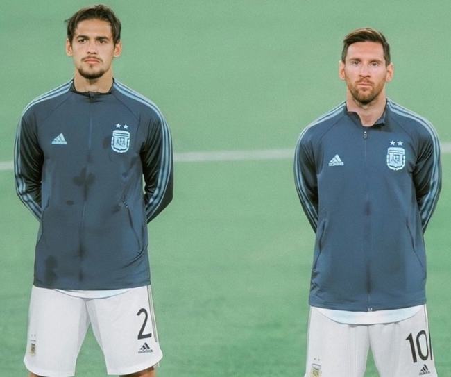 西蒙尼：巴埃纳在不同位置都能帮我们；我们有很大提升空间（西蒙尼：巴埃纳能在多位置发挥作用；我们仍有巨大提升空间）