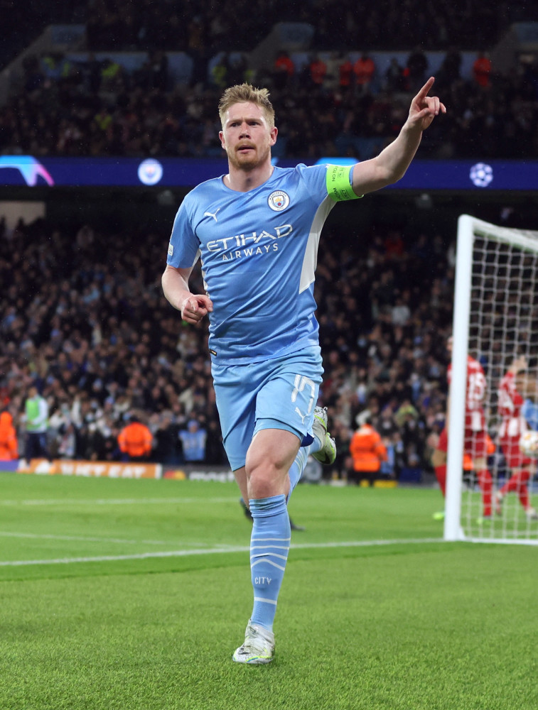 西甲做客伯纳乌替补上演梅开二度，斯韦德贝里是历史第三人（客战伯纳乌替补梅开二度，斯韦德贝里成西甲史上第三人）