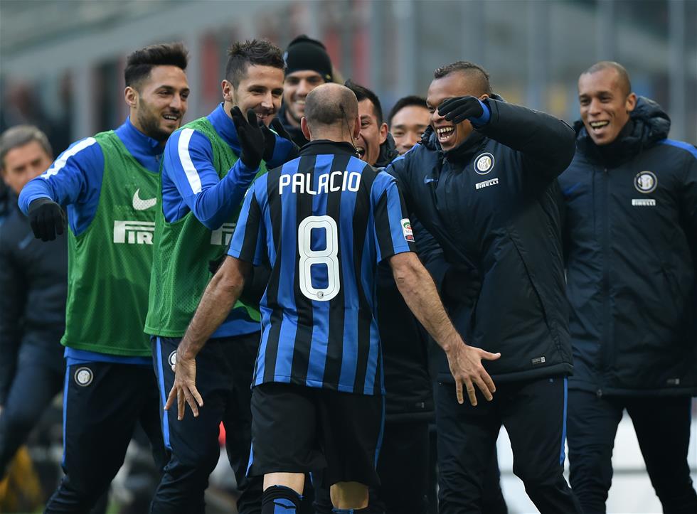 德容恩谈赢切尔西：他们是世俱杯冠军，但我们清楚该如何去踢（德容恩谈胜切尔西：对手是世俱杯得主，我们清楚该怎么踢）