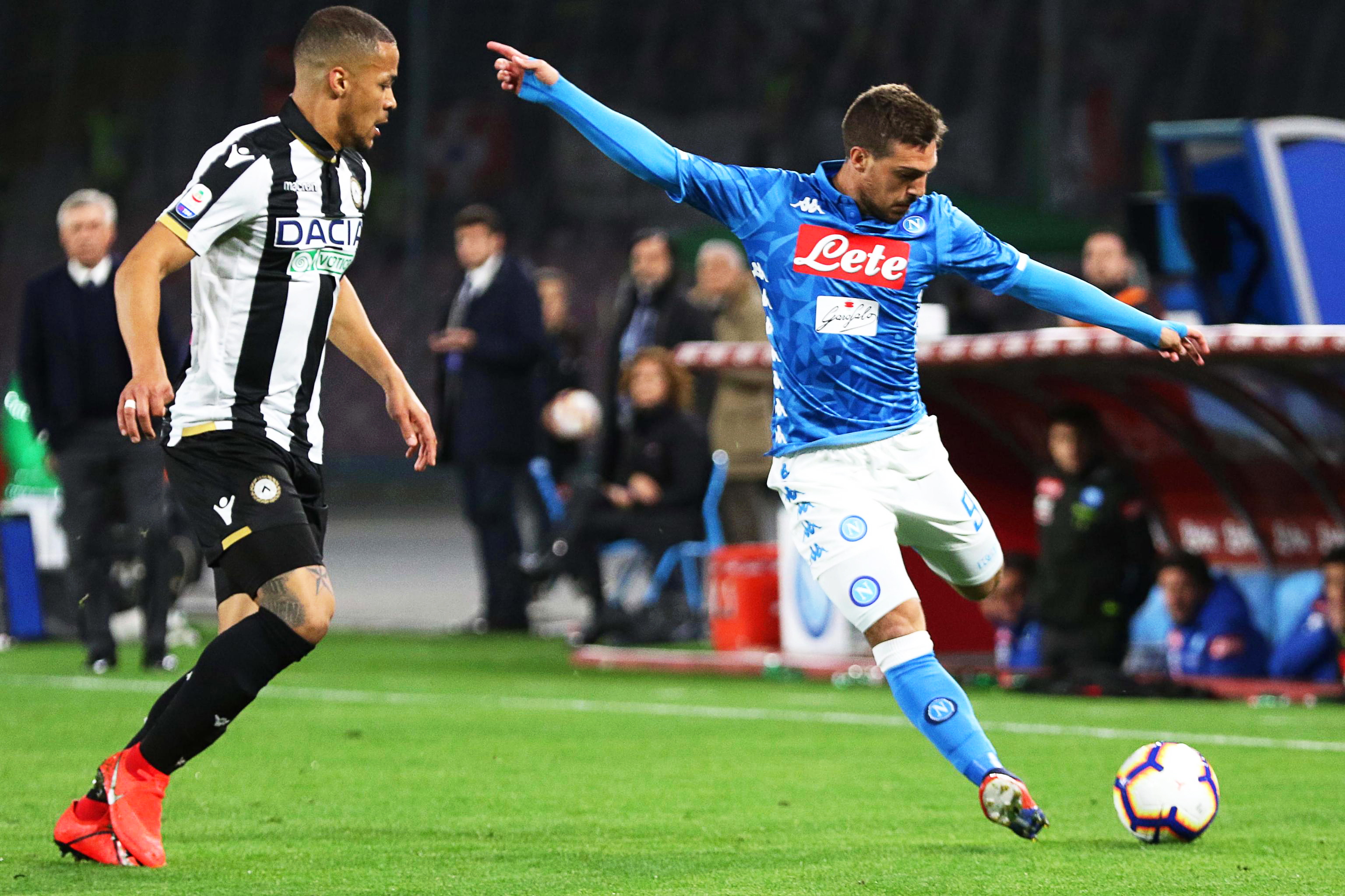 2025中超最佳青年球员候选：王钰栋、吾米提江领衔（2025中超最佳青年球员候选名单出炉：王钰栋、吾米提江领跑）