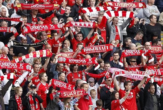 奥尔莫：亚马尔一直渴望入选国家队，他已习惯成为舆论的焦点（奥尔莫：亚马尔始终渴望披上国家队战袍，已习惯成为舆论焦点）