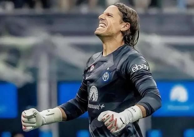 记者：曼联、切尔西、国米关注罗比尼奥之子（记者称曼联、切尔西、国米有意罗比尼奥之子）