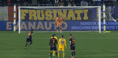 跟队记者：普利希奇参加部分合练，明天将决定他能否参赛（队记：普利希奇参与部分合练，能否出战明日定夺）