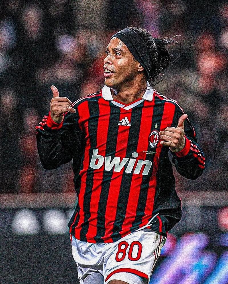 中超：上海海港主场3-2战胜长春亚泰（中超：上海海港主场3比2击败长春亚泰）