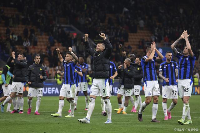 瓜迪奥拉谈队中另一名前锋马尔穆什（瓜迪奥拉谈到队内另一名前锋马尔穆什）