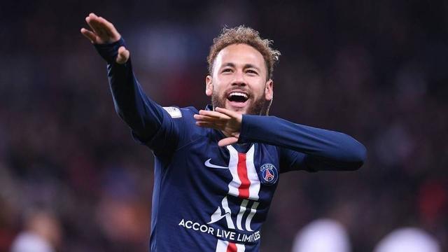 范戴克：萨拉赫？他马上要去踢非洲杯，对我们来说没什么变化（范戴克：萨拉赫将征战非洲杯，我们照常前进）