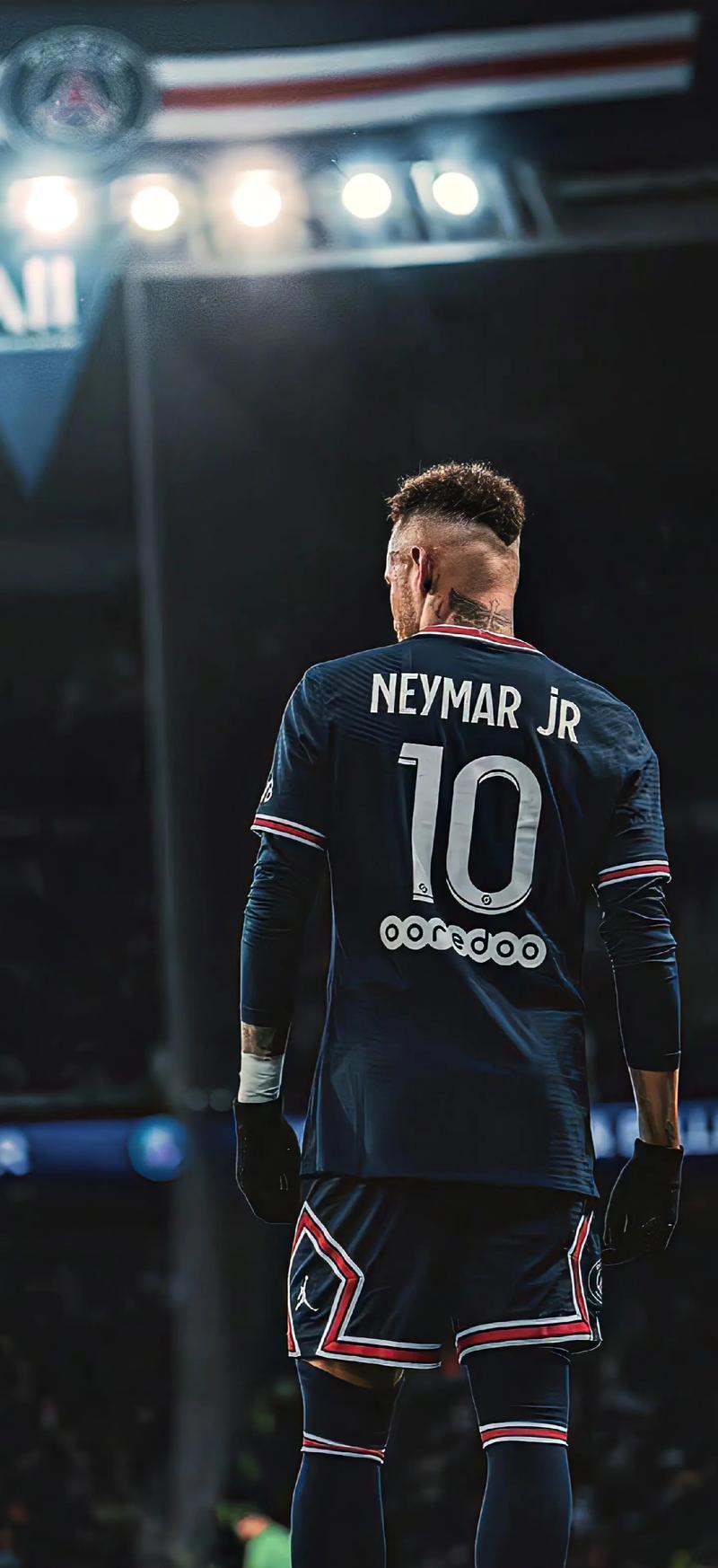 大连英博祝贺重庆铜梁龙冲超：祝愿贵俱乐部在中超再创佳绩（大连英博恭贺重庆铜梁龙晋级中超，预祝贵俱乐部在顶级联赛再创辉煌）