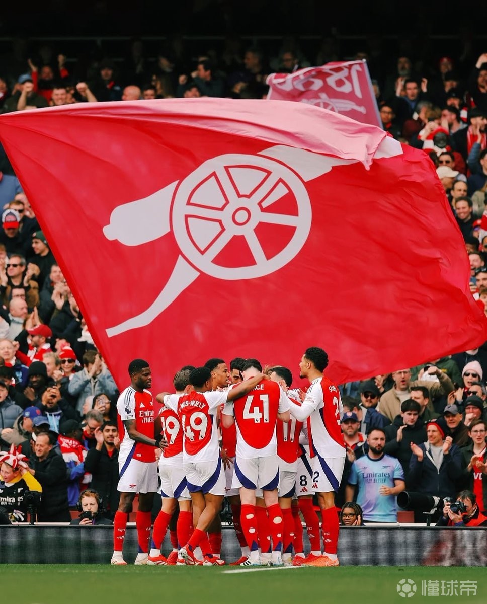 鲁比亚莱斯再谈亲吻门：我不需要向珍妮弗道歉，她当时同意了