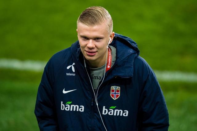 很多人问我如何评价梅西夺冠，评价什么？哪怕你再不...（关于梅西夺冠，我被问过无数次：到底该如何评价？）