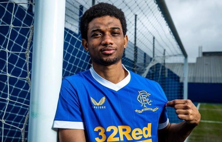 苗原：深圳青年人在谈云南玉昆外援恩里克、内内，球队想冲超（苗原：深圳青年人正洽谈云南玉昆外援恩里克、内内，目标冲超）