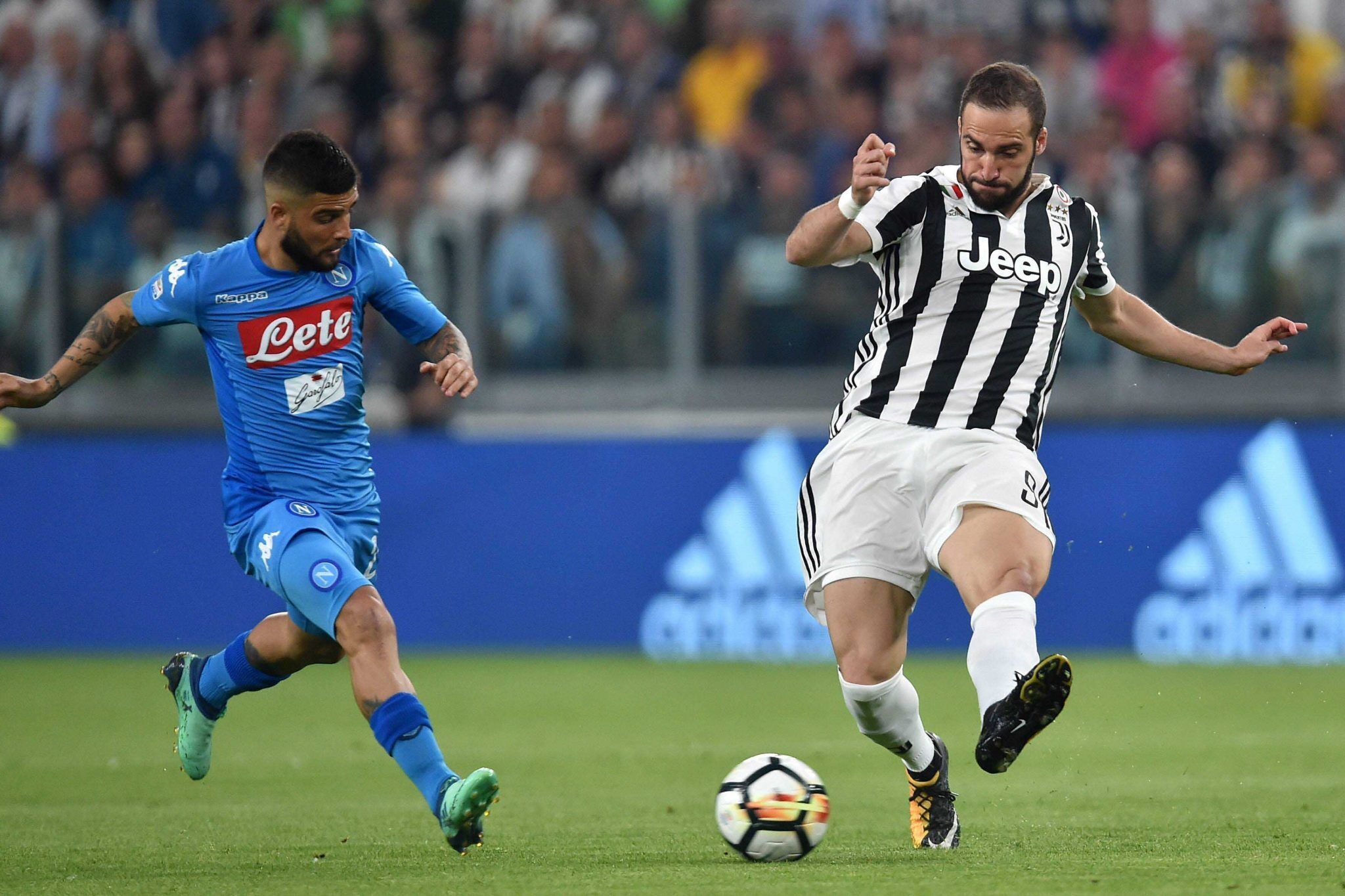 2026澳网亚太区外卡赛：中国香港选手黄泽林战胜印度选手晋级男单8强（中国香港黄泽林力克印度对手，挺进2026澳网亚太区外卡赛男单八强）