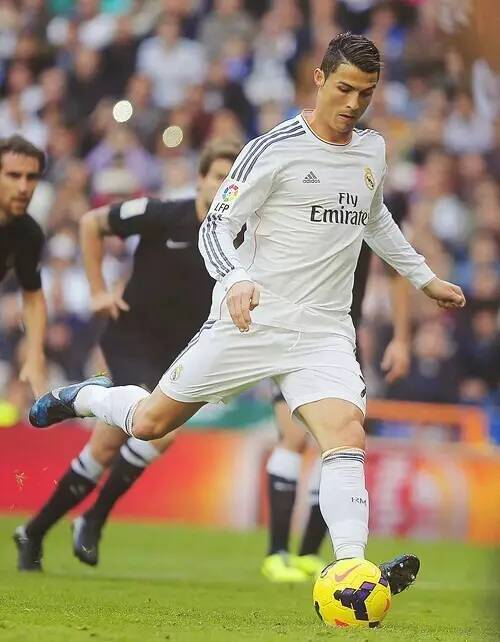 埃梅里：维拉正在与埃利奥特进行谈判，球员冬窗可能离队